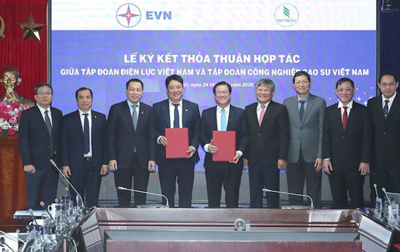 Tập đoàn Điện lực Việt Nam và Tập đoàn Công nghiệp Cao su Việt Nam ký kết thỏa thuận hợp tác